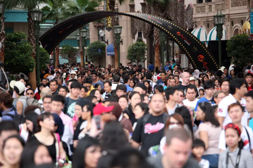 jam puncak destinasi populer