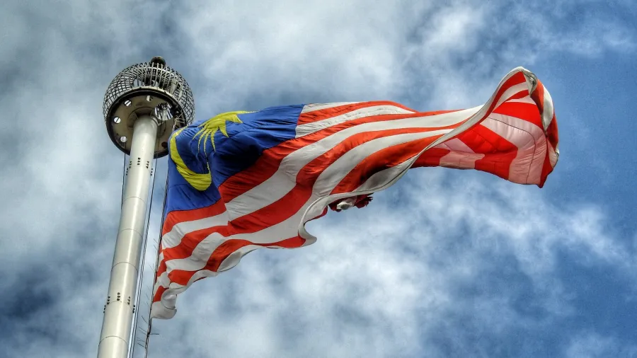 There is a large untapped market for Islamic banks in the region, particularly in Malaysia, Indonesia, Bangladesh, and Brunei, with many adults still not using financial services.