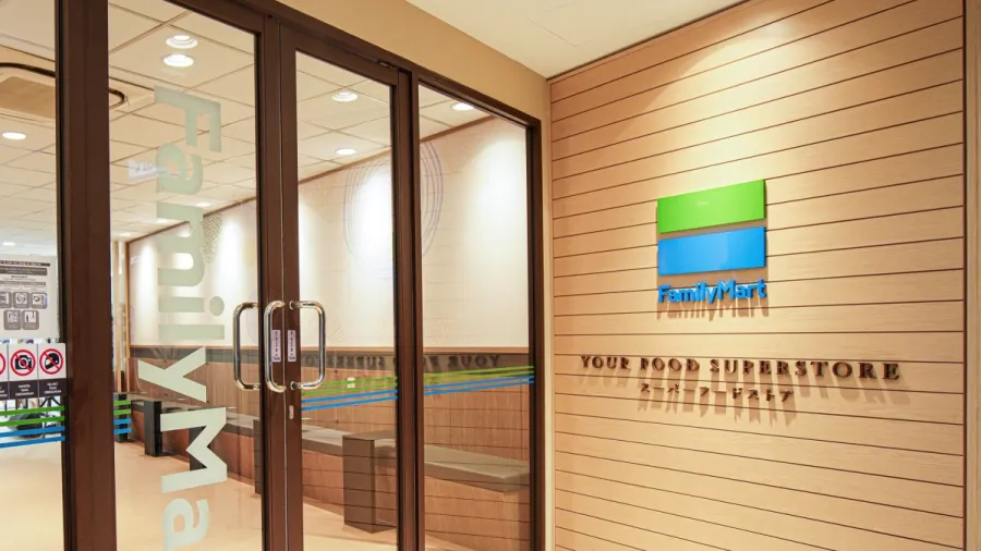Photo grabbed from FamilyMart Malaysia's Facebook page.