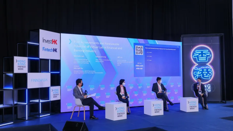 Bank of China (Hong Kong) (2nd from left), Hang Seng Bank (2nd from right) and HSBC (1st from right) were the first to pioneer the Federated Learning Network during the FinTech Virtual Lab’s pilot. (Photo courtesy of HKSTP)