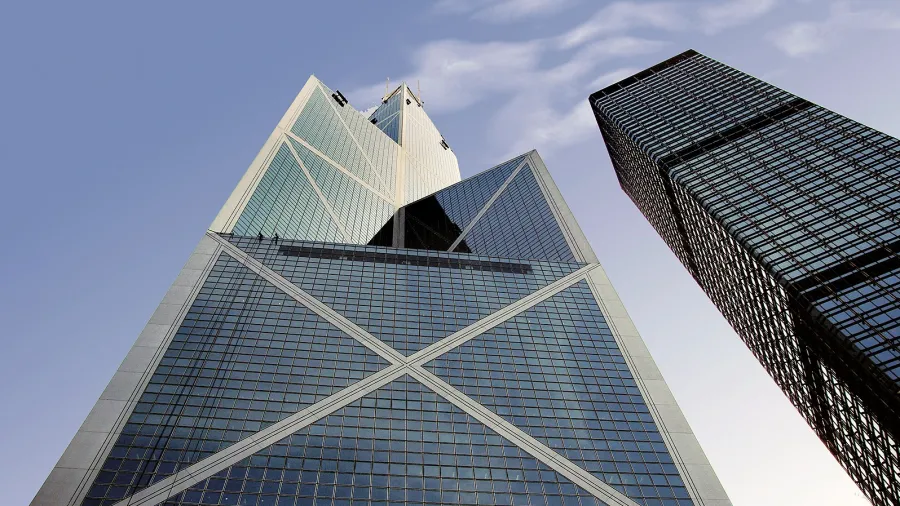 Bank of China Hong Kong building (Source: Meisam, Wikimedia Commons).