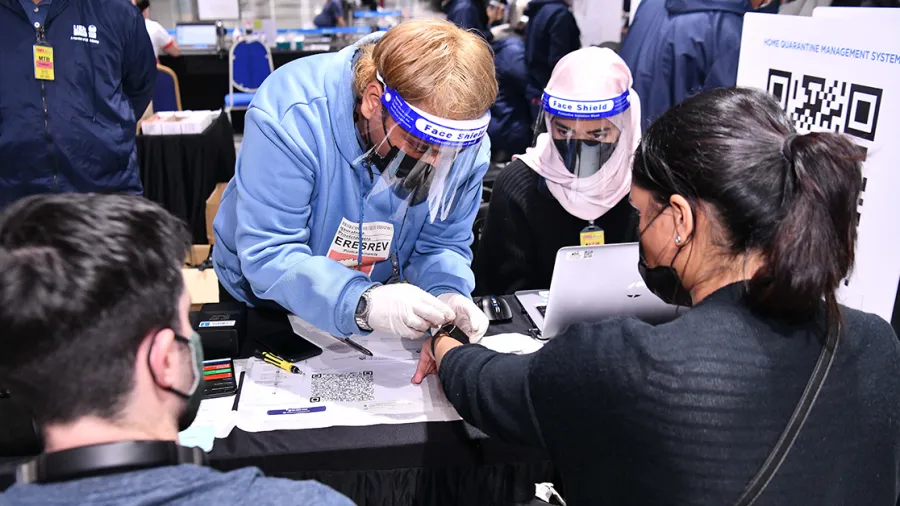 QuickMed’s HQMS with an RFID and GPS equipped e-bracelet – also known as the digital tracker, deployed at KLIA for international arrival travellers from high-risks countries during the COVID-19 pandemic.