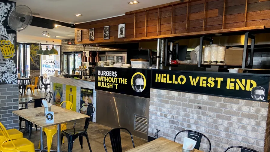 /Hello Harry – The Burger Joint