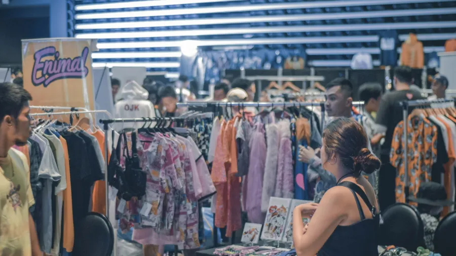 Photo by Isaiah Samuel Revadilla: https://www.pexels.com/photo/photo-of-people-shopping-2601274/