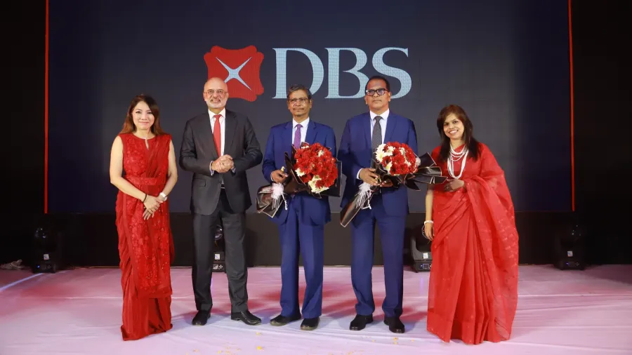 From Left to Right: Tan Su Shan, DBS Group Head of Institutional Banking; Piyush Gupta, DBS Chief Executive Officer; Ahmed Jamal, Bangladesh Bank; Deputy Governor Lokman Hossain Miah, Bangladesh Investment Development Authority Executive Chairman (Senior Secretary); Tahsina Banu, DBS Dhaka Chief Representative