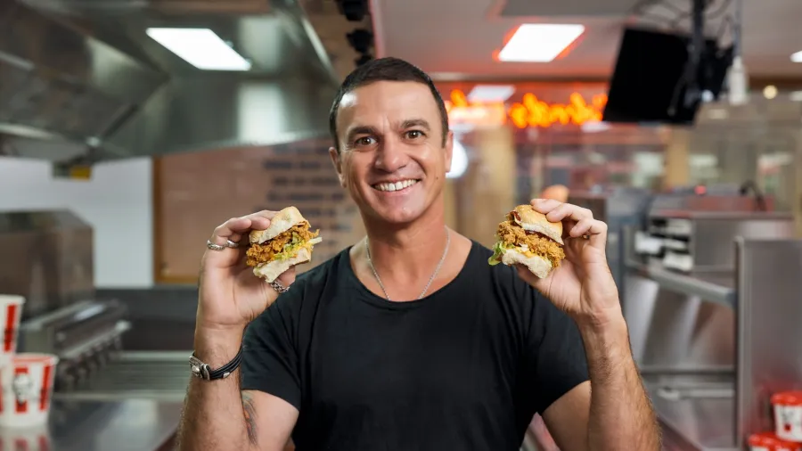 Shannon Noll with the Shannon Dinner Roll /KFC Australia