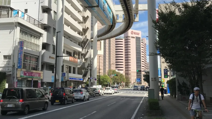 A street in Chiba, Japan (Photo by Dosio Dosev via Pexels)