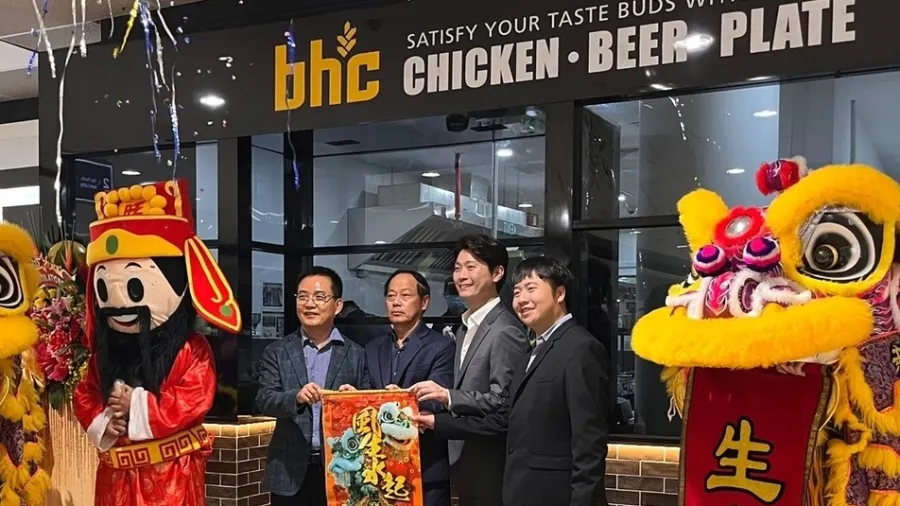 BHC Chicken store opening in Singapore. /Yonhap