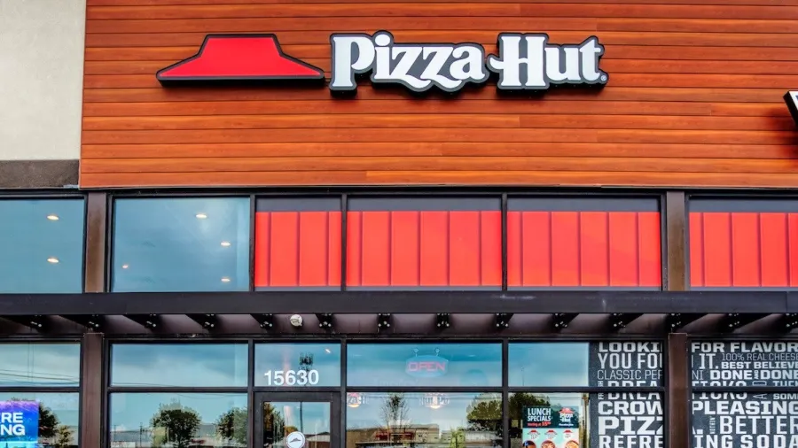 /Pizza Hut