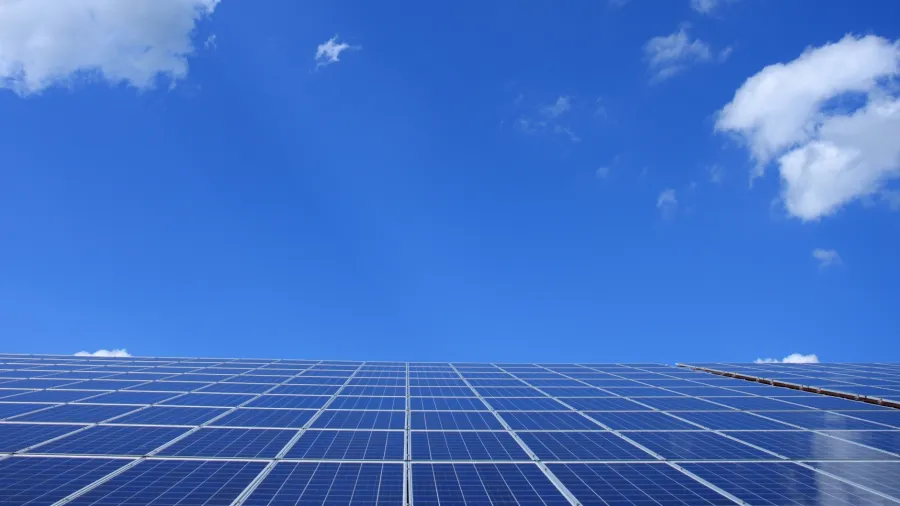 Photo by Pixabay: https://www.pexels.com/photo/300-sl-alternative-energy-blue-sky-clouds-371900/