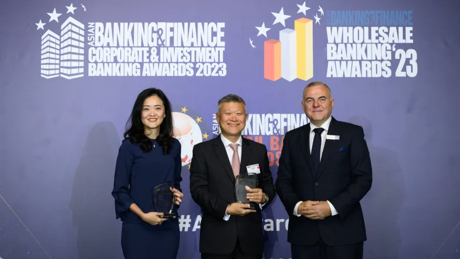 Ms Annabelle Ng, Maybank Singapore Head of Client Coverage and Mr Gregory Seow, Maybank Singapore Head of Global Banking