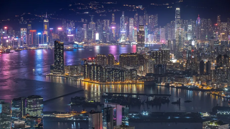 Image by carloyuen from Pixabay