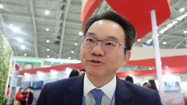 Kang-Yun Lee, TMU vice president