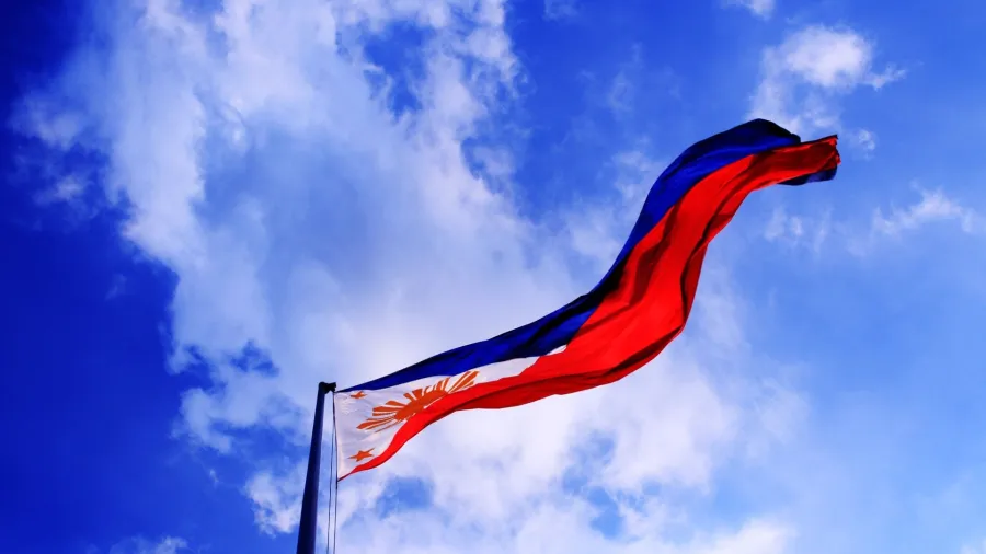 Photo by Krisia: https://www.pexels.com/photo/philippine-flag-902288/