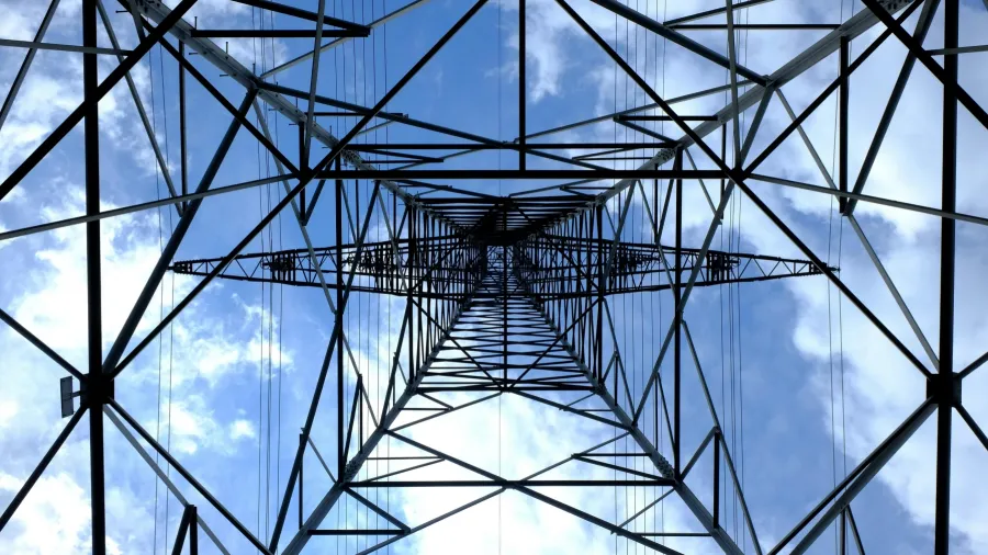 Photo by Pixabay: https://www.pexels.com/photo/low-angle-photograph-of-black-metal-tower-satellite-during-daytime-159279/
