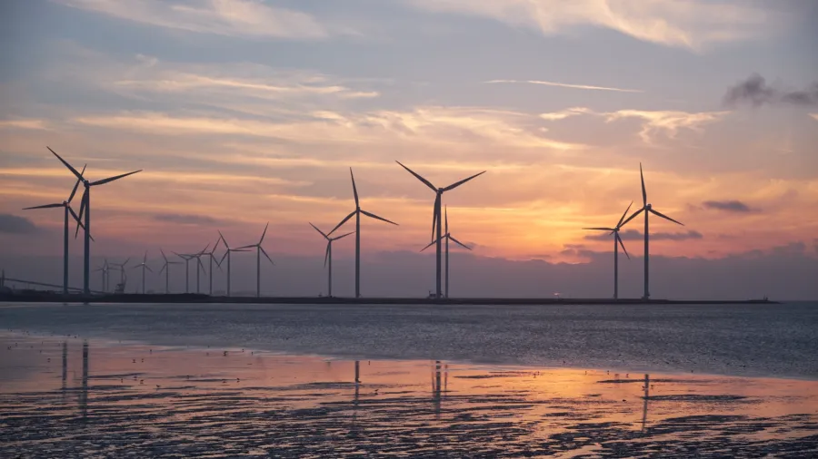 Photo by Pixabay: https://www.pexels.com/photo/wind-turbine-landscape-photography-532192/