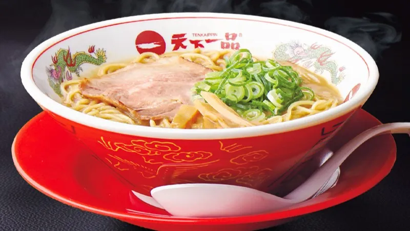 Photo from Pizza Hut Japan Facebook page.