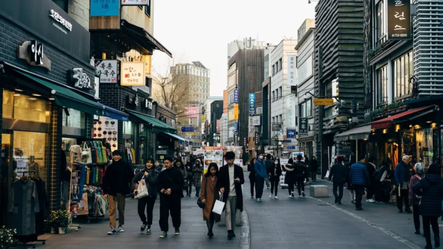 A street in South Korea. Photo by Markus Winkler via Unsplash.