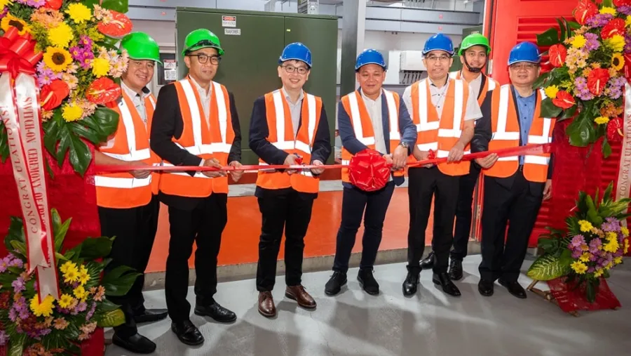 Photo from Jollibee Group, featuring (left to right) Zenith Foods Corporation AVP-Canlubang Baking Facility & Plant Head Ronaldo Sales, First Gen VP for Power Marketing, Trading, & Economics Carlos Lorenzo Vega, Zenith Foods Corporation VP & Head Supply Chain Management Michael Ong, Calamba City Mayor Honorable Rosseller Rizal, Zenith Foods Corporation AVP & Head of Engineering Services Julius Leyba, First Gen AVP for Solar Mark Malabanan, and First Gen Head of Technology Solutions Manny Portugal