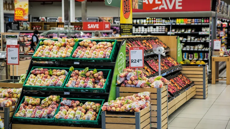 Photo by Pixabay: https://www.pexels.com/photo/grocery-store-264636/
