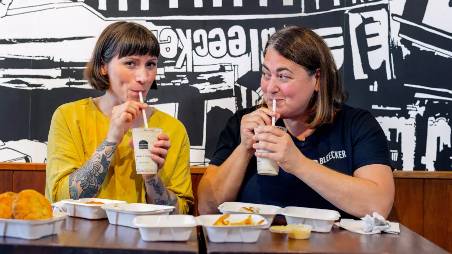 Zan and Jemma. /Bleecker Burger