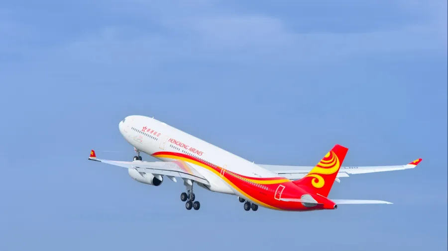 photo from Hong Kong Airlines