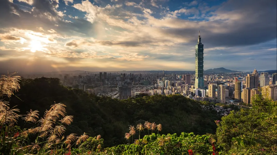 Photo by Thomas Tucker via Unsplash.
