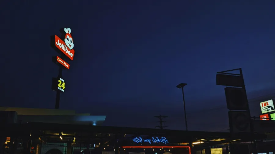 Photo by Joshua De Guia via Pexels