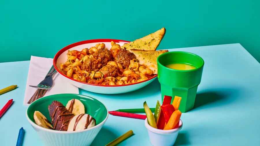 Press photo. /Frankie & Benny's