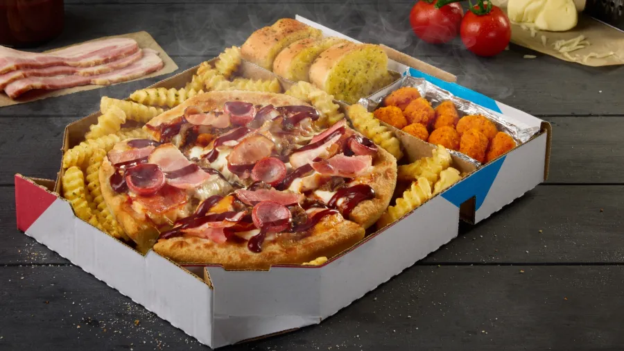 Domino's Mega Box. /Domino's