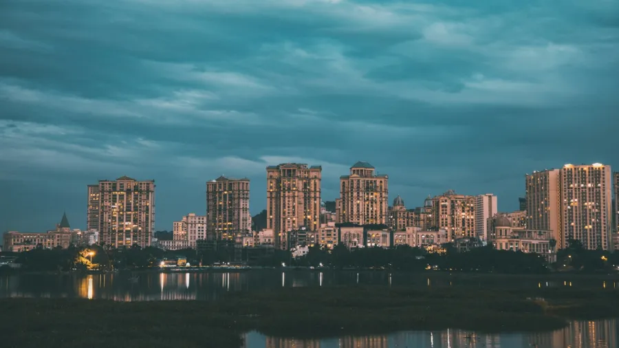 Mumbai, India. Photo by Vikram via Unsplash.