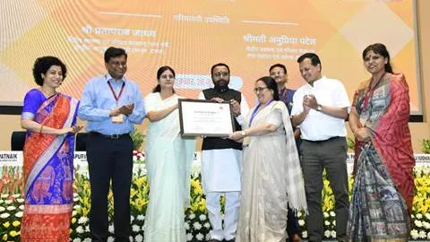 Press photo (New Delhi's Ministry of Health and Family Welfare)