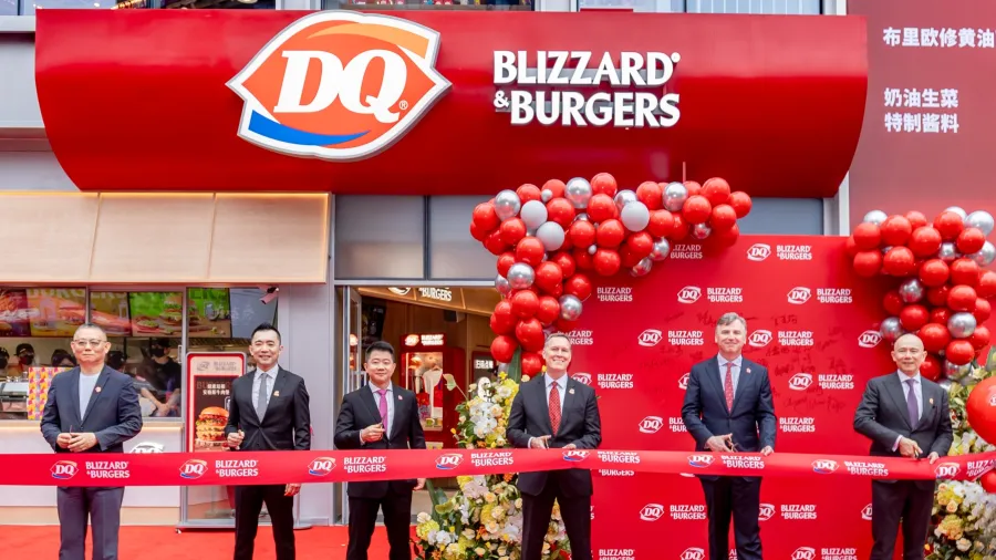 Press photo. /Dairy Queen