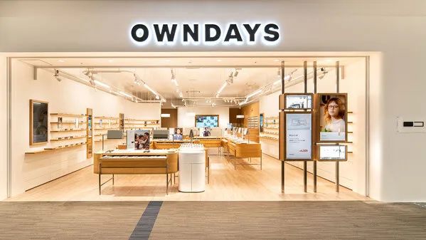 Press photo (OWNDAYS)