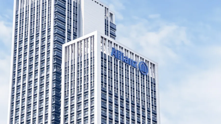 /Allianz