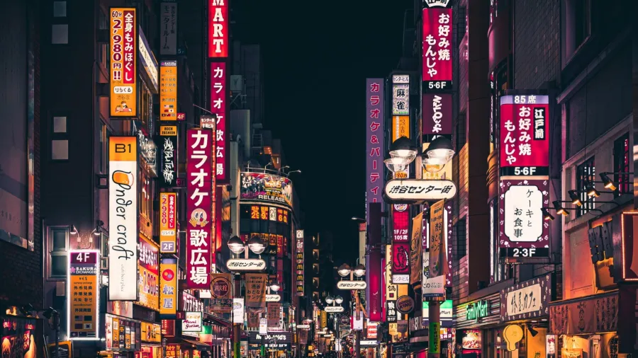A street in Tokyo, Japan. Photo by Aleksander Pasaric via Pexels.