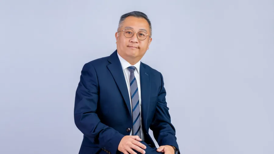Lionel Lee, Managing Director of Consumer Cards, DCS Card Centre.