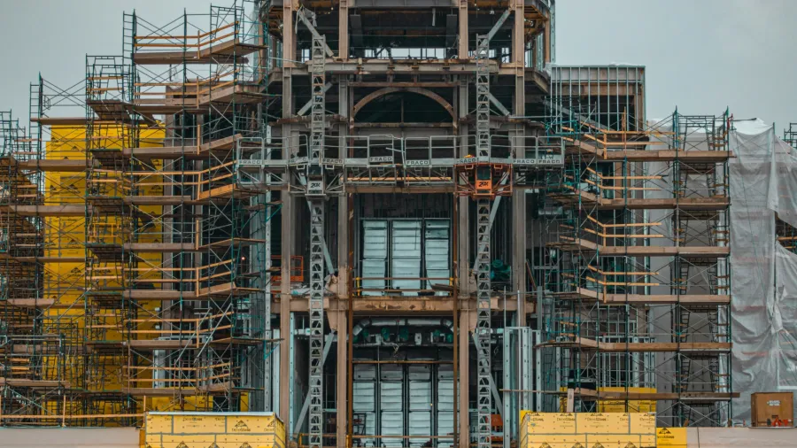 Photo from Unsplash by Heber Davis.