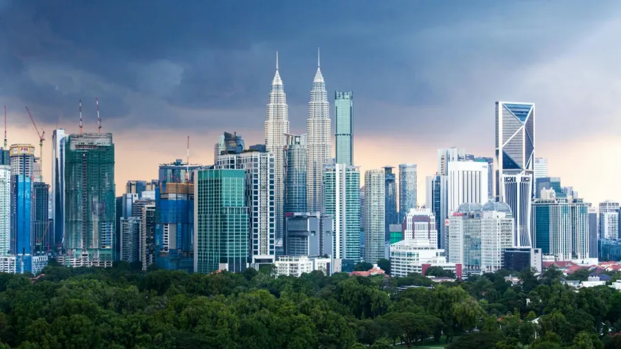 Kuala Lumpur, Malaysia (Photo by Yulia via Pexels).