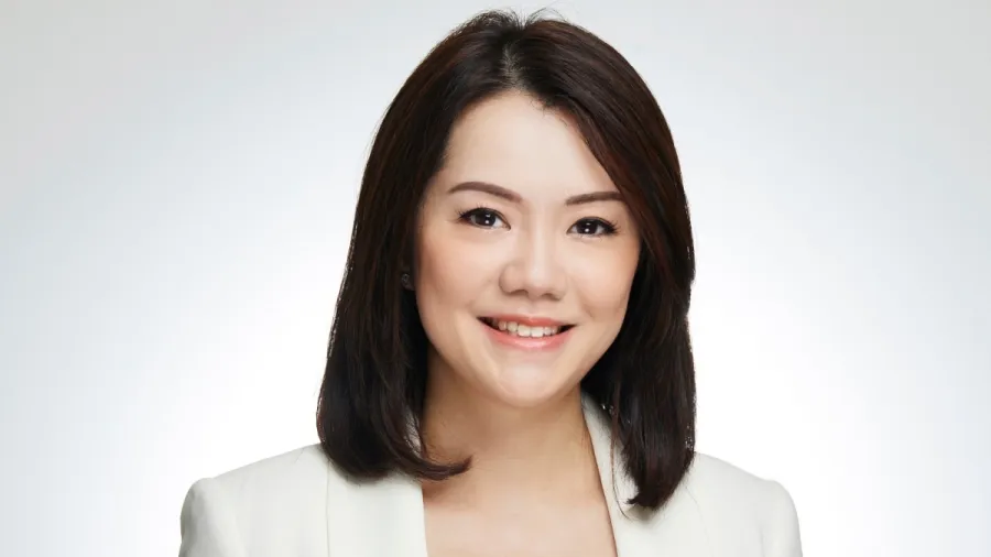 Elayne Ho (Photo courtesy of Standard Chartered Bank).