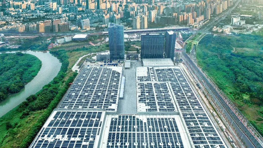 Towngas Smart Energy is advancing a photovoltaic EaaS project at an automobile production plant in Shenzhen. The net profit of the Company’s renewable energy business jumped five-fold during the year. Courtesy: Towngas Smart Energy