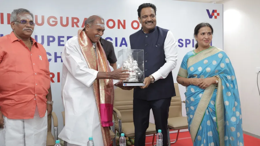 Press photo from Vinayaka Missions Super Speciality Hospital