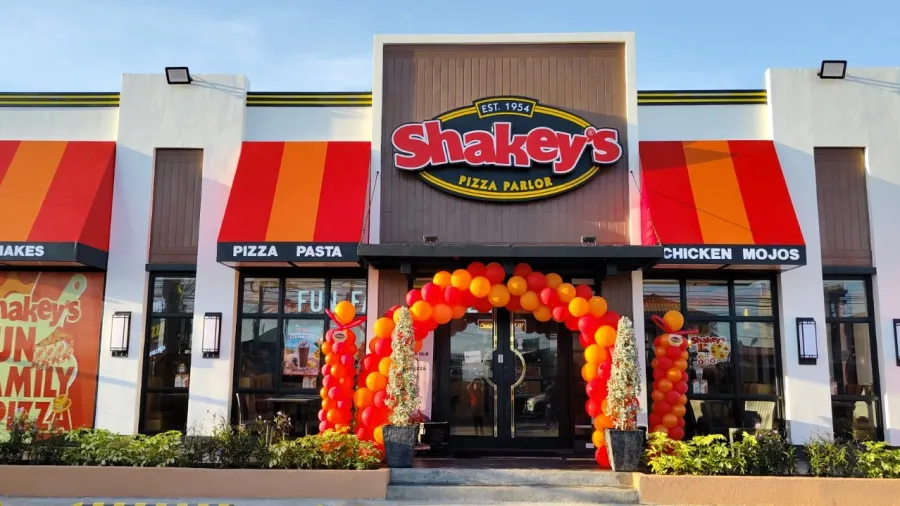 Photo from Shakey’s PH Facebook page.