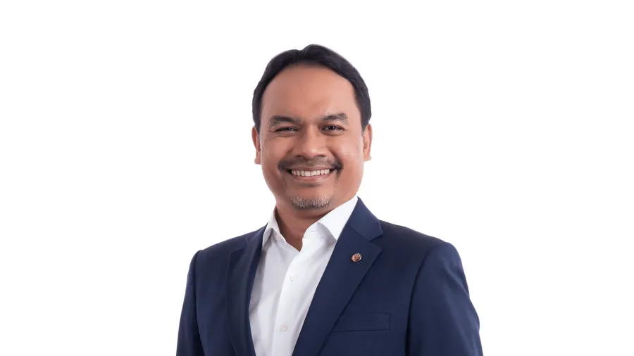 Dato Muzaffar Hisham.