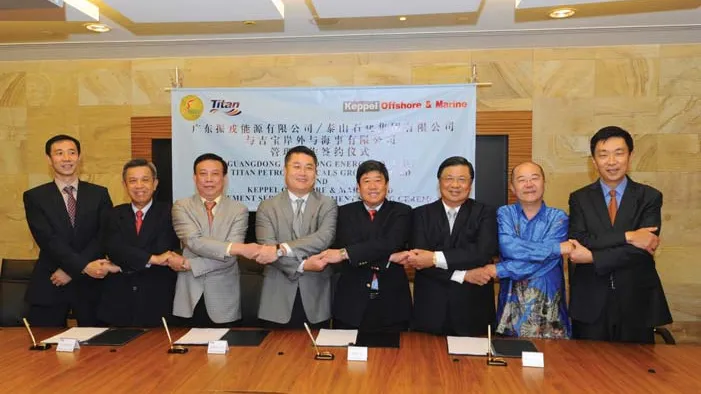 Celebrating the partnership between Keppel, Titan and GDZR are (from right to left) Mr Loh Chin Hua, CEO of Keppel Corporation and Chairman of Keppel O&M, Dr Xiong Shaohui, Chairman of GDZR, Mr Wong Kok Seng, Managing Director of Keppel O&M (Offshore) and Keppel FELS, Mr Chow Yew Yuen, CEO of Keppel O&M, Mr Zhao Xu Guang, Chairman of Titan, and Mr Fu Yong Yuan, CEO of TSQ