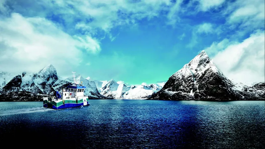 Vessel powered by ZEMs electric driveline