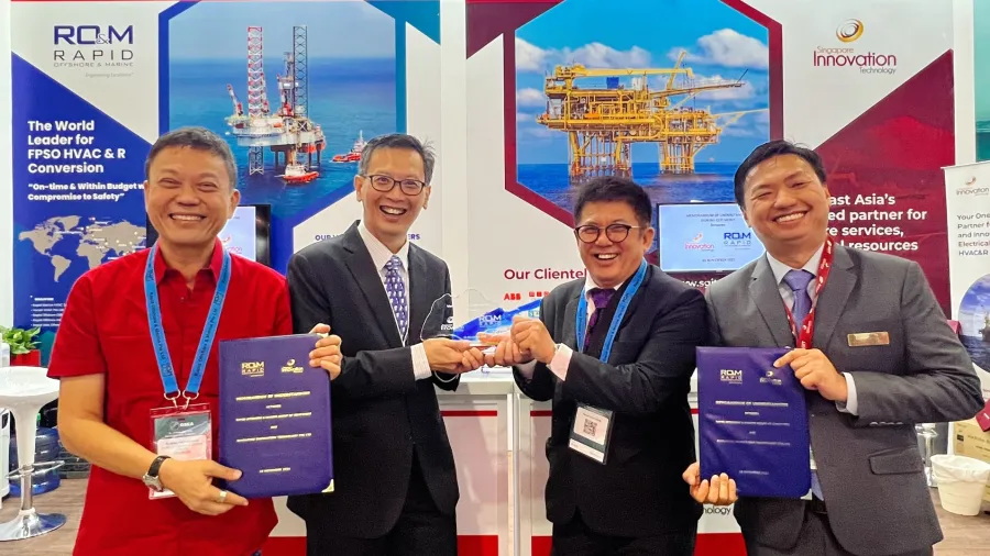 (from left) RO&M CEO Sebastian Huang, ASMI President Mr Simon Kuik, RO&M Executive Chairman Jeffrey Choo and SGIT CEO Jason Ang commemorating a memorable moment after inking a MoU at OSEA 2022.