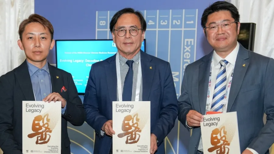 Press photo / HKBU and Elsevier launched a new report "Evolving Legacy: Decoding the Scientific Trajectory of Chinese Medicine," highlighting the growing global impact of Chinese Medicine research in diversified healthcare solutions.