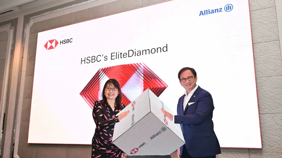 Linda Yip, HSBC Bank Malaysia Country Head of International Wealth and Premier Banking; and Charles Ong, Allianz Life CEO.