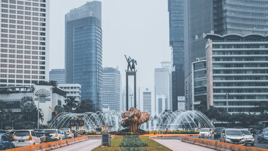 Jakarta, Indonesia (Eko Herwantoro via Unsplash)
